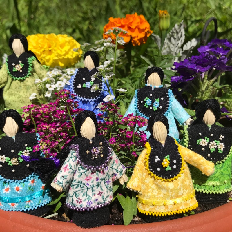 Little Bits Cornhusk Dolls by Penelope Minner